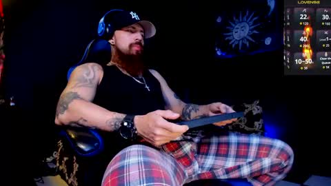 jhon_psyco online show from May 15, 1:29 pm