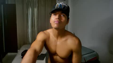 Jhon wich2 online show from June 9, 6:18 pm