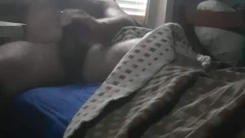 jhoncoo online show from April 7, 1:35 pm