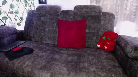 JhonD online show from February 4, 8:49 pm