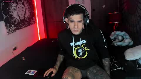 jhonny_ackerman online show from November 25, 11:42 am