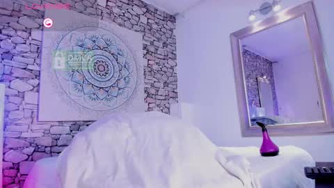 JHONNATHAN online show from September 22, 8:57 pm