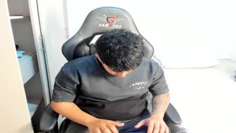 Snapshot of jhonny_dickm chatting on September 22, 8:02 pm jhonny_dickm online show from September 22, 8:02 pm