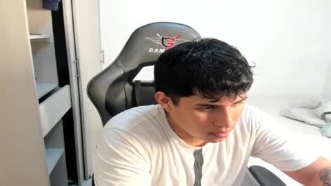 Snapshot of jhonny_dickm chatting on September 25, 4:52 am jhonny_dickm online show from September 25, 4:52 am