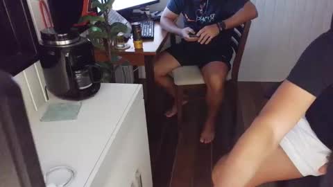 Jhonny y  Naty online show from April 17, 2:03 am