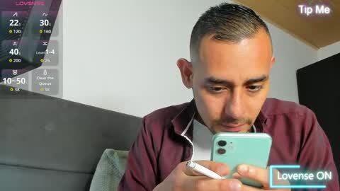 Jhony Alzate online show from April 21, 3:35 am