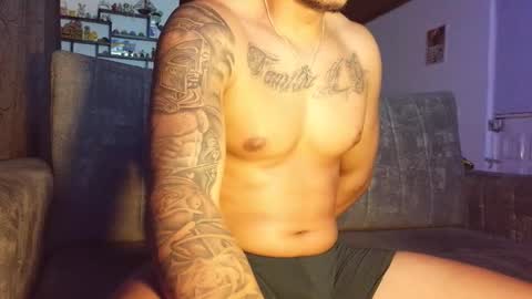 Jhony online show from March 10, 1:32 am