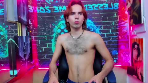 jhoostin_1 online show from April 17, 11:07 pm