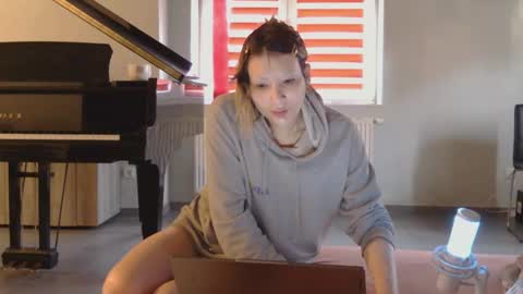 Anya online show from January 17, 11:52 am