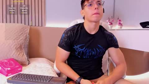 jhoumod_21 online show from October 23, 12:39 pm