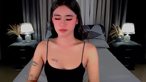 jhuliana_and_charles_room online show from September 12, 3:19 am