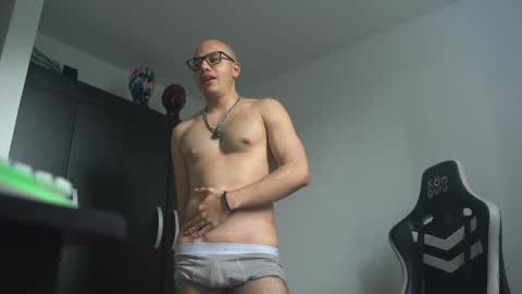 Jhx online show from April 13, 8:57 pm