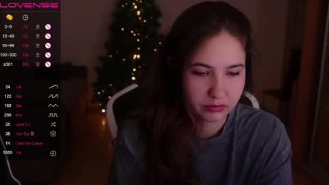 Snapshot of jia_lisaa chatting on December 23, 1:29 am jia_lisaa online show from December 23, 1:29 am