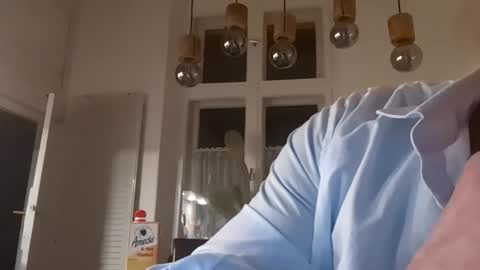 jiger1234 online show from March 28, 12:45 am