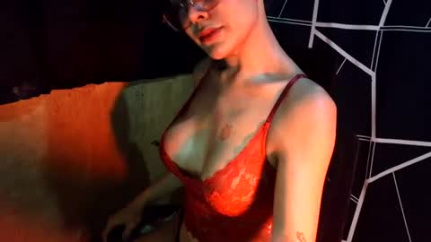 jillian_fuckdoll online show from June 27, 9:15 am