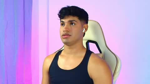 Jimmy Leeh online show from April 16, 6:02 am