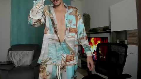 AlphaJimmy online show from June 9, 8:41 pm