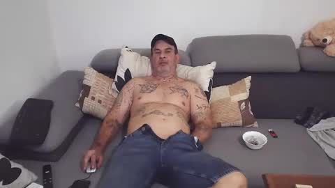 jirkasoukr online show from November 12, 12:07 pm