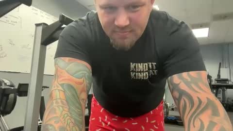 jitzgolfer online show from December 2, 2:37 pm