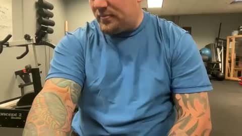 jitzgolfer online show from December 5, 4:12 am