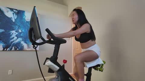 Jiwon online show from January 17, 9:56 pm