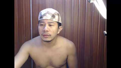 Snapshot of jjboy74472 chatting on October 22, 11:12 am jjboy74472 online show from October 22, 11:12 am