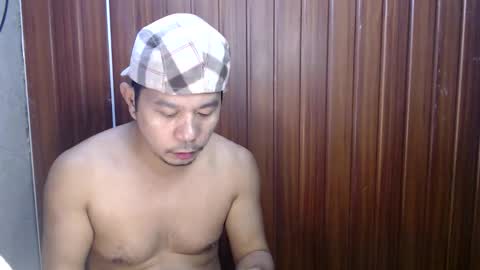 Snapshot of jjboy74472 chatting on October 4, 10:18 pm jjboy74472 online show from October 4, 10:18 pm