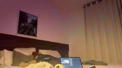 jjlagop00 online show from November 5, 4:36 am