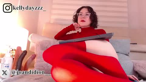 Snapshot of joan_didion chatting on September 21, 2:59 am Joan Didion online show from September 21, 2:59 am