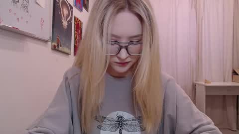 joan_kiss online show from February 13, 12:08 pm