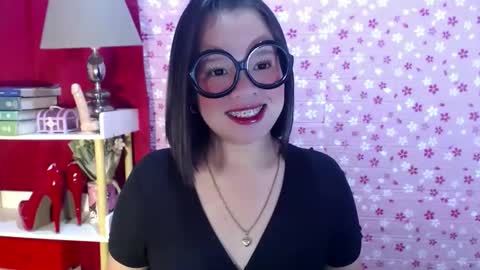Snapshot of joanagorgeous chatting on October 1, 7:13 pm Joana online show from October 1, 7:13 pm