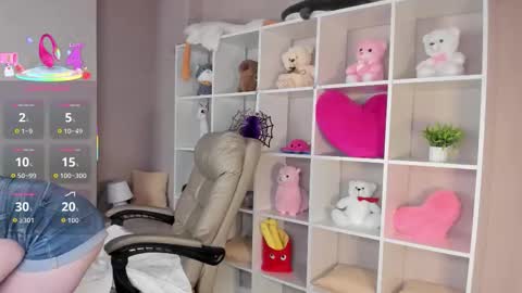 joann_shermann online show from November 19, 1:27 am
