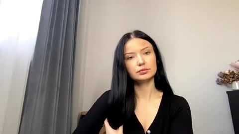 Joan online show from February 28, 1:48 pm