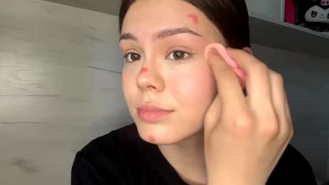 Mila online show from June 7, 9:58 am