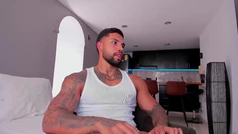 joe_esthetic online show from September 16, 9:18 pm