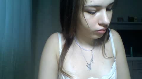 Jennifer online show from February 9, 1:26 pm