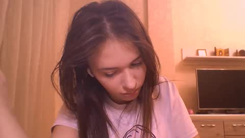 Jennifer online show from November 28, 7:54 pm