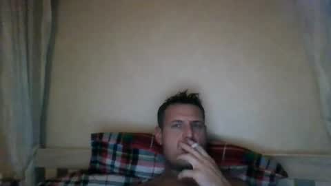 joelnuttall2 online show from June 16, 9:08 pm