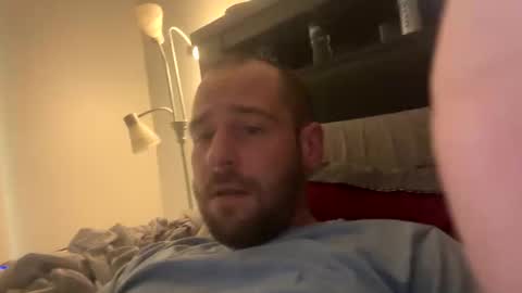 joey881212 online show from October 29, 6:30 pm