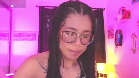 . Johanna Bennet Model Indepenent . online show from July 25, 11:02 pm