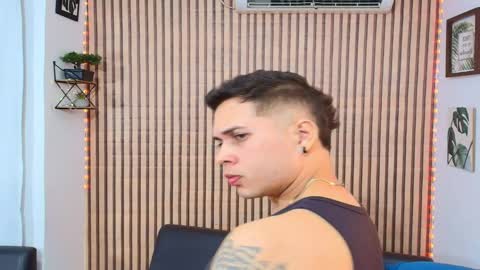 johan speitzer online show from February 11, 12:36 am