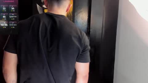 Johan Williams online show from February 11, 5:22 am