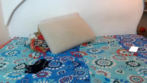 johanoro333 online show from April 7, 4:03 am