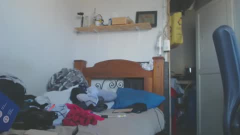 johantorres19 online show from January 13, 4:51 pm