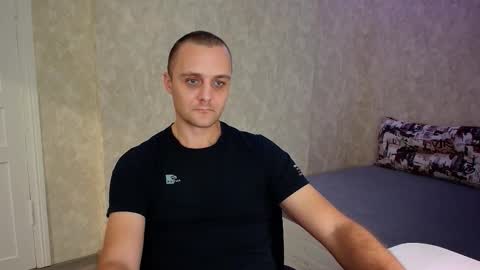 Snapshot of john_3019 chatting on October 15, 7:04 pm John online show from October 15, 7:04 pm