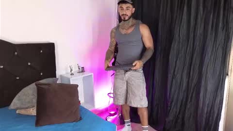 John  online show from October 12, 11:25 am