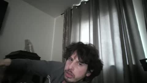 johnjohn online show from April 25, 7:33 pm