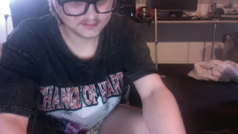 johnnygte online show from July 19, 6:43 pm