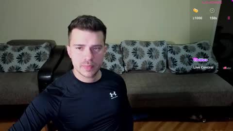 Johnny online show from October 1, 7:02 pm