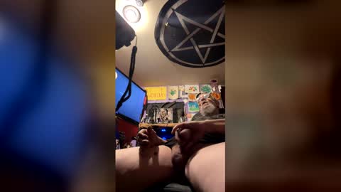 johnnyshung1 online show from March 12, 8:07 am